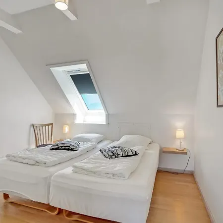 Awesome In With Kitchen Apartment *